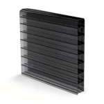 Anthrazitfarbene Doppelstegplatte 16 mm mit 3-fach Struktur aus Polycarbonat. Hagelfeste und robuste Stegplatte zur Dachabdeckung.